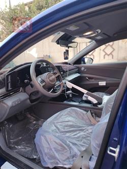 هیۆندای ئەلەنترا